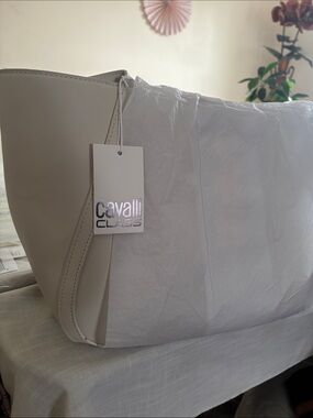 Cavalli Class White Asparagus Leather Tote with Subtle Stitching